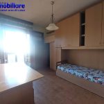 Pistoia-piano-ultimo-zona-residenziale-2-bagni-giardino 11