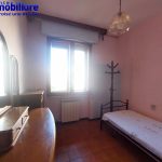 Pistoia-piano-ultimo-zona-residenziale-2-bagni-giardino 12